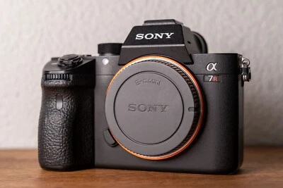 [NEAR MINT] Sony A7 R3 | Alpha 7R3 | A7r III | 12'000 Shutter Count - Bild 1 von 4