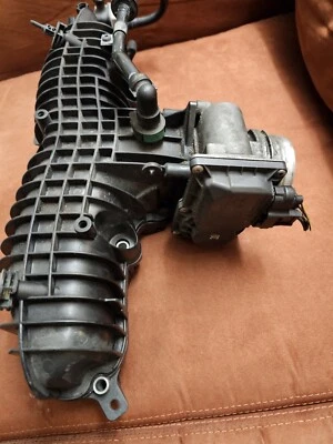 Engine Intake Manifold W/throttle body 31431777 Fits 2015 - 2018 VOLVO S60 2.0L - Image 1 of 4