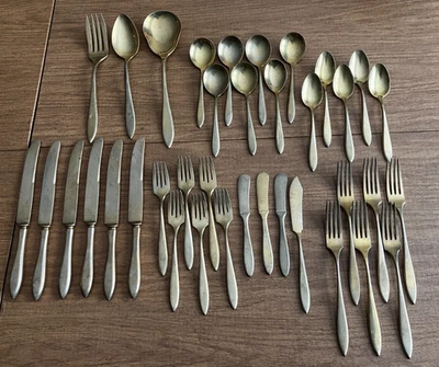 Lote de 37 Tenedores/Cuchillos/Cucharas Vintage Dirigold/Dirilyte Cubiertos Color Dorado Foto 1 de 4