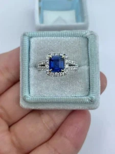 2 kt Smaragdschliff simulierter Saphir Halo geteilter Schaft Ring 14 K Weißgold vergoldet - Bild 1 von 6