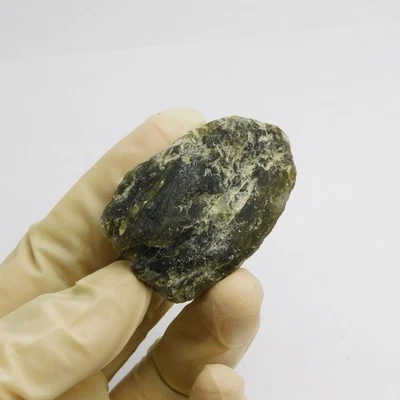 160.25 Ct Natural Rough Uncut Multi Color Sapphire CERTIFIED Gemstone -w - Image 1 of 4