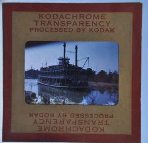 Kodachrome SLIDE | *Tarde To Mid 1950s" Retro Mark Twain River Boat - Imagen 1 de 2