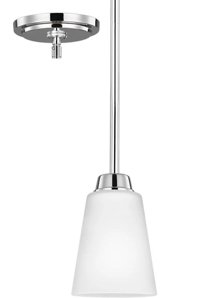 Sea Gull Kerrville 1 Light 4 inch Pendant, Chrome, 6115201-05 - Image 1 of 1
