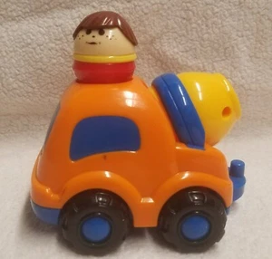 Little Tikes ~ Camión mezclador de cemento Toddle Tots con hombre ~ naranja ~ vintage - Imagen 1 de 7