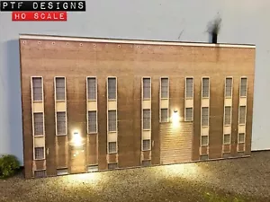HO Scale Industrie #4 Gebäude flach/vorne 3D Hintergrund mit LED, Fabrik - Bild 1 von 7