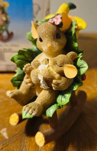 Estatuilla de ratón Charming Tails "A Love Like No Other" firmada por artista - Imagen 1 de 4