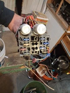 1976 - 1986 Jeep CJ7? Cabin Behind Under Dash Through Firewall Fuse Box - Picture 1 of 9