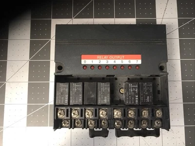 Idec Izumi PFJ-T081U  Relay Output Module FA-1J Series 240VAC 1.5A (LPW21C) - Image 1 of 4