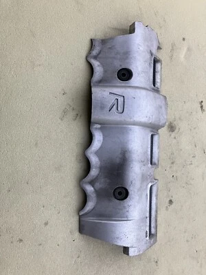 Cubierta del colector de admisión Volvo OEM R-design 08653145 S60R V70R 2004-2007  Foto 1 de 4