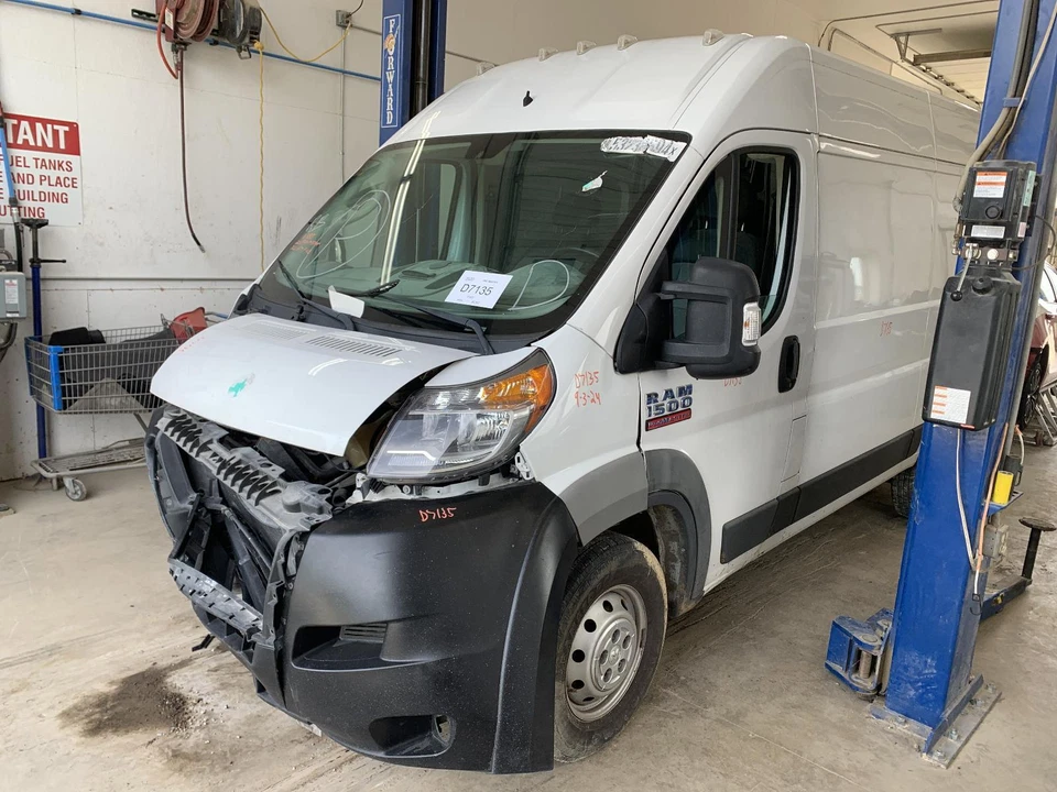 Módulo de control de carrocería usado se adapta a: Ram Promaster 1500 2020 furgoneta control de carrocería BCM ID 6 Foto 1 de 4