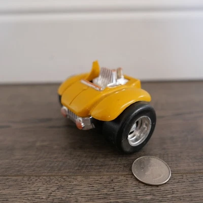 EARLY VINTAGE STRUCTO WEIRD WHEELS 1970's BUZZIN BUGGY - YELLOW - Damaged - Image 1 of 3