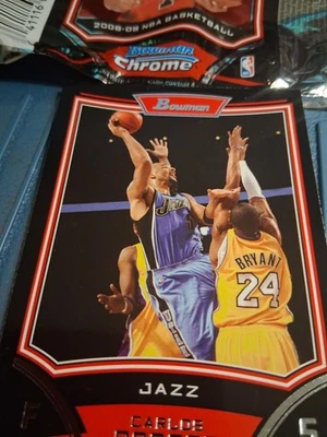 Tarjeta Bowman Carlos Boozer 2008-09 con Kobe Bryant Defending 🔥Black Mamba Defense Foto 1 de 4