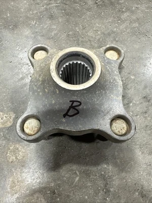 polaris outlaw 525 S Rear Hub 2008 - B - Image 1 of 4