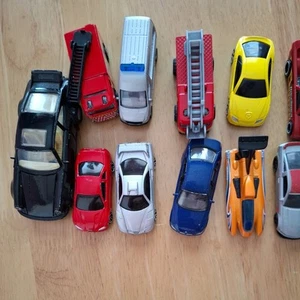 Small Joblot Toy Vehicles - Picture 1 of 22