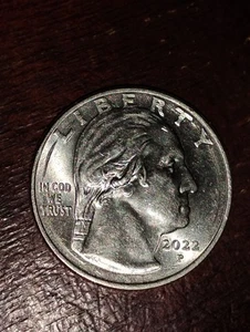 2022 QUARTER ERROR - 2022 P - “In Cod We Trust” - Wilma Mankiller back,grease - Picture 1 of 2