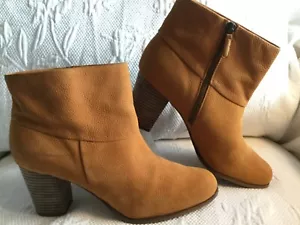 Cole Haan 10.5 B Cassidy Leder Stiefelette Blockabsatz NikeAir Technologie - Bild 1 von 9