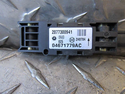 05 DODGE MAGNUM RIGHT BACK SENSOR 2077300941 2.7L 6CYL 4DR WGN Foto 1 de 4