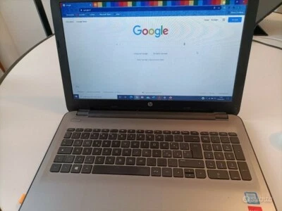 computer portatile HP 1TB e 8GB RAM - Immagine 1 di 3