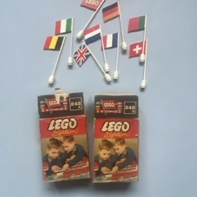 Lego System 242 A Et B  Boites très rare - Photo 1/4