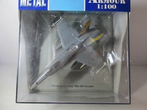 ARMOUR 1/100 F 18 HORNET U.S. NAVY VFA-192 AEREO ART 5168 - Imagen 1 de 13
