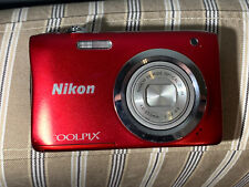 Nikon Digital Camera Coolpix A100 5X Optical 20.05 Million Pixels Red NewBattery