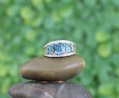 Solid 14K Yellow Gold Ring Emerald Cut Blue Topaz & Diamond Ring sz 7 - Image 1 of 4