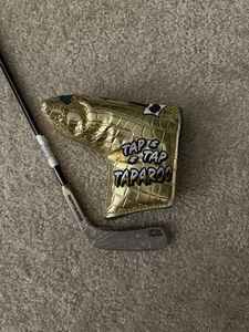 Swag X Rewind Golf Happy Gilmore Putter Collectable RH 35" IN HAND Limited - Picture 1 of 10