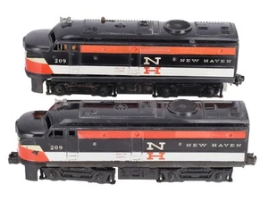Lionel 209 Vintage O New Haven Alco AA Diesel Locomotive Set - Picture 1 of 7