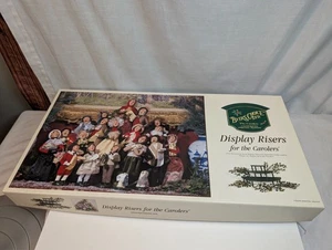 Risers d'affichage Byers' Choice pour les Carolers, complet 3 niveaux, très bon état (sans houx) - Photo 1/14