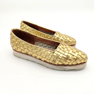 Mocasines Jeffrey Campbell Plataforma Tejidos Dorados Talla 7.5 Ibiza Sin Cordones Metálicos Foto 1 de 4