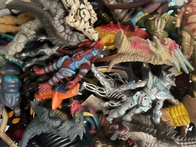 Figuras de vinilo Ultraman Kaiju Bandai Godzilla variaciones  Foto 1 de 1