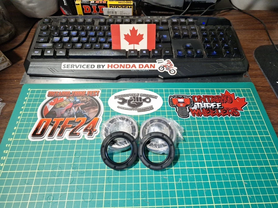 Kit de cojinetes de eje trasero Honda ATC70 TRX70 reemplaza 96100-60060 para 1978-1987 70cc Foto 1 de 4