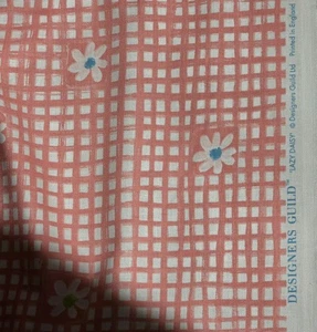 Gremio de Diseñadores Rosa Geométrico Floral Algodón Tela Estampado LAZY DAISY Remanente - Imagen 1 de 9