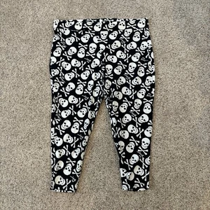Leggings Torrid Betsey Johnson ossa teschio taglia 4 nero bianco - Foto 1 di 5