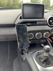 Mazda MX5 ND Fiat 124 Magsafe Phone Adapter - Picture 1 of 8