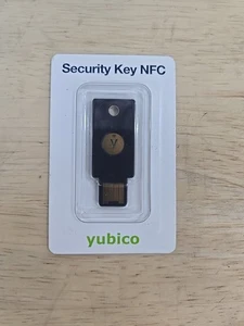 Yubico Security Key NFC Multi-Faktor Authentifizierung USB-C NFC FIDO zertifiziert - Bild 1 von 3
