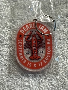 Llavero Pearl Jam Boston Fenway Park 2024 - Imagen 1 de 2