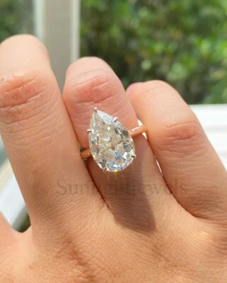 RARE 10.50 Ct Off White Treated Diamond Solitaire Ring In 925 Silver. Certified - Image 1 of 4