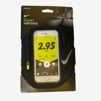 nike arm band plus
