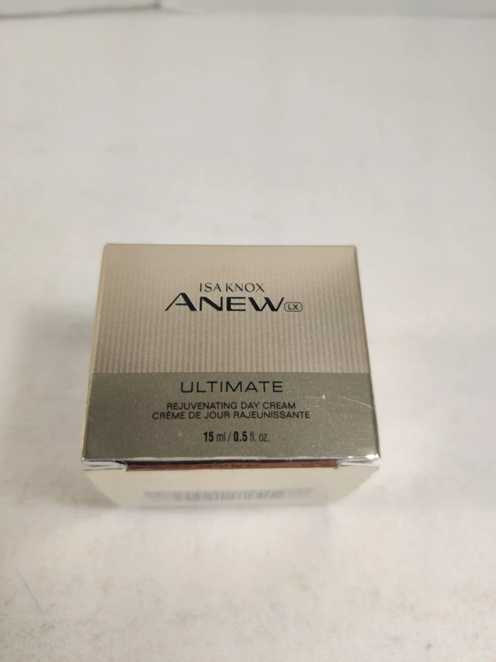 Avon Isa Knox LXUltimate Rejuvenating Day Cream 15 ml and Serum 7 ml - Trial