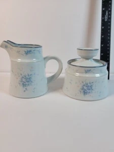 NORITAKE PENZANCE Creamer and Sugar Bowl w/lid Pattern #8358 Vintage Stoneware - Picture 1 of 8