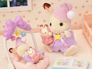 Sylvanian Families Calico Critters Sleepy Dream Geschwister Set - Bild 1 von 3