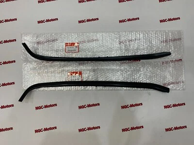 Honda Genuine Civic del Sol Molding Assembly RH+LH Front Windshield Side 1993-97 - Image 1 of 4