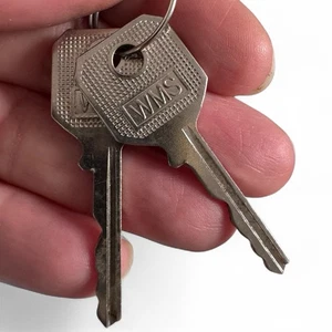 WMS 303C Fensterschlüssel Ersatz Fenstergriffschlüssel x2, Fensterschlüssel portofrei - Bild 1 von 2