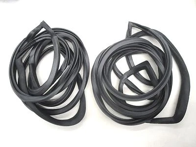 1957 1958 57 58 Ford 2 puertas sedán club sedán sellos de puerta #64 A & B nuevo Foto 1 de 4