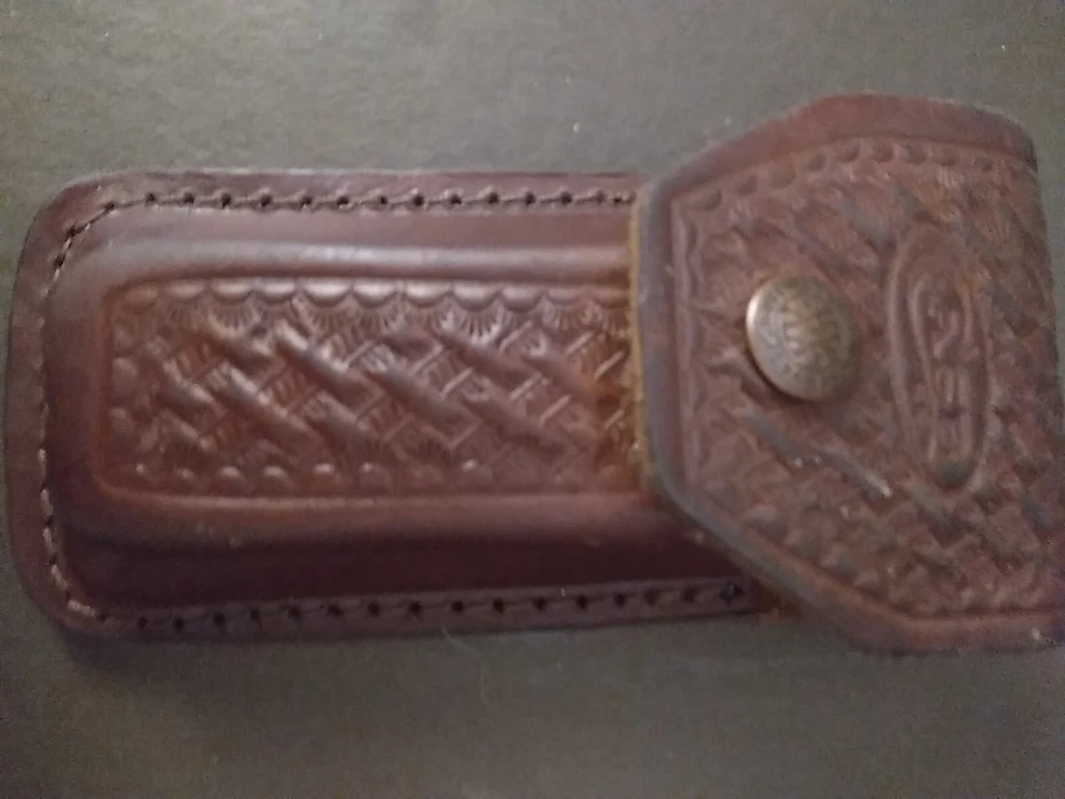 Wr Case And Sons Multiple Bldes Leather Case - Image 1 of 3