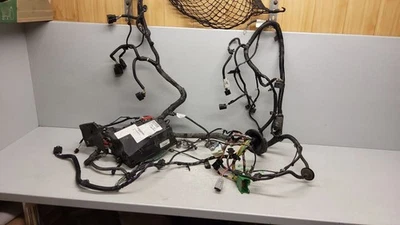 Telar de cableado de instalación de motor de gasolina Ford Focus ST 2016 F1ET14K733 plataforma Rat98168 Foto 1 de 4