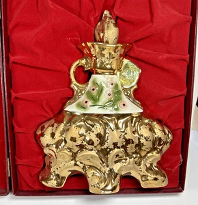 Jim Beam's 175 Months Regal China Gold Decanter in Orig Box VGC  - Bild 1 von 15