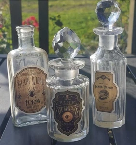 25 X BOTELLA DE POCIÓN ARTESANAL DE BRUJAS PEGATINAS DE VENENO LIBROS PARA COMPUTADORA PORTÁTIL MEDICINA GÓTICA - Imagen 1 de 6