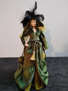 BRADFORD EXCHANGE SCARLETT O'HARA LIMITED EDITION GLAMOROUS IN GREEN FIGURINE - Picture 1 of 12